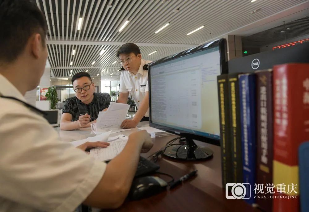 集体做多,多家企业纷纷加码在渝投资为哪般?