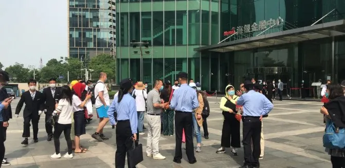 突发!海银财富被立案调查,多人被抓!700亿元“资金池”爆雷,大部分资金去向不明!实控人是知名资本大佬、亿万富豪,曾承诺“兜底”