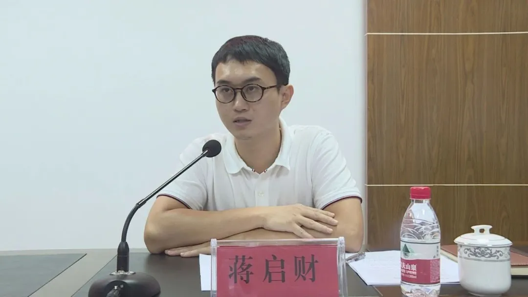 定了!90后上海姑娘任副市长!
