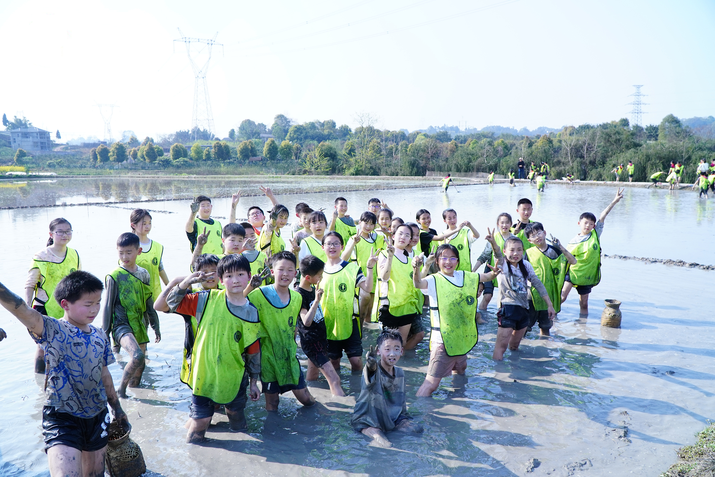 江津区中小学劳动教育基地耕读体验