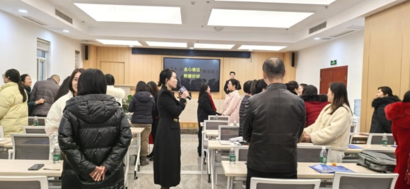 2、現場團體互動。仙桃街道辦事處供圖 第1眼TV-華龍網發