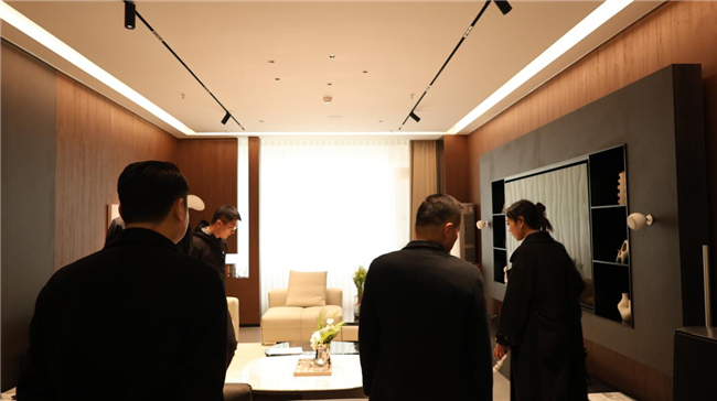 门店慧场景展示与体验。紫寓铂樾供图