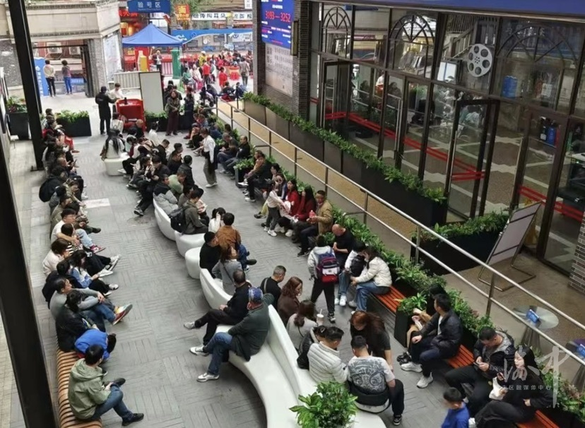 Visitors enjoying the new seating