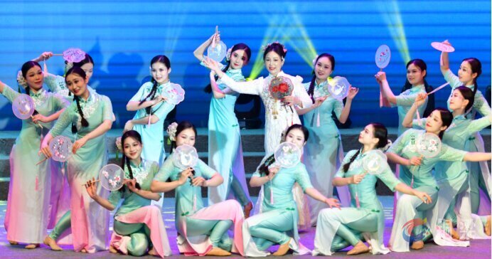 从《送李员外贤郎》到《心安吾乡》的心路（文 赵兴明 20250206）519_proc