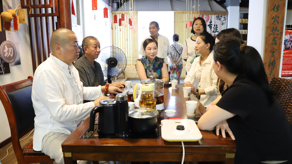 六大主题齐绽放 文化康养入生活(分离图)-FZ0039431241