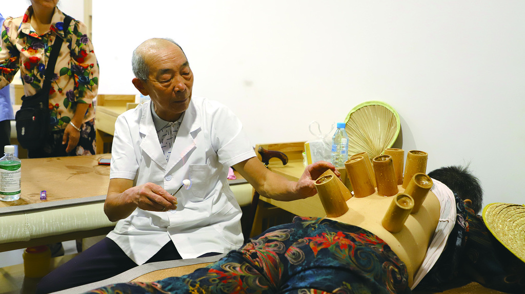 六十年，守护一村安康(分离图)20250-FZ0039417319
