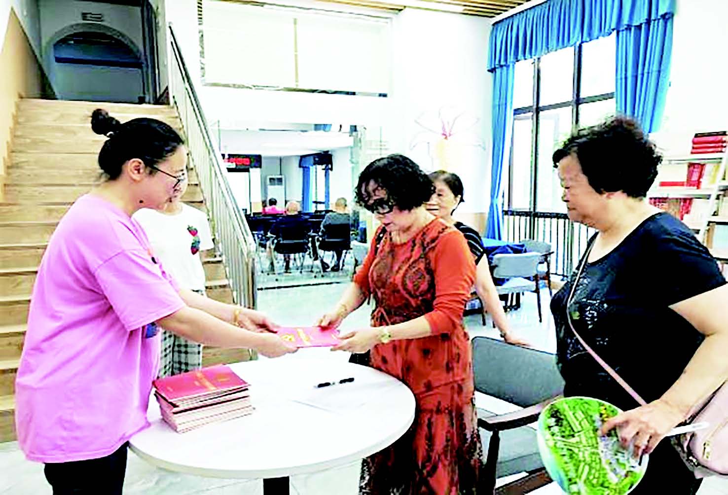 龙塔街道紫荆路社区： “五廉工作法”推进清廉社区走深走实