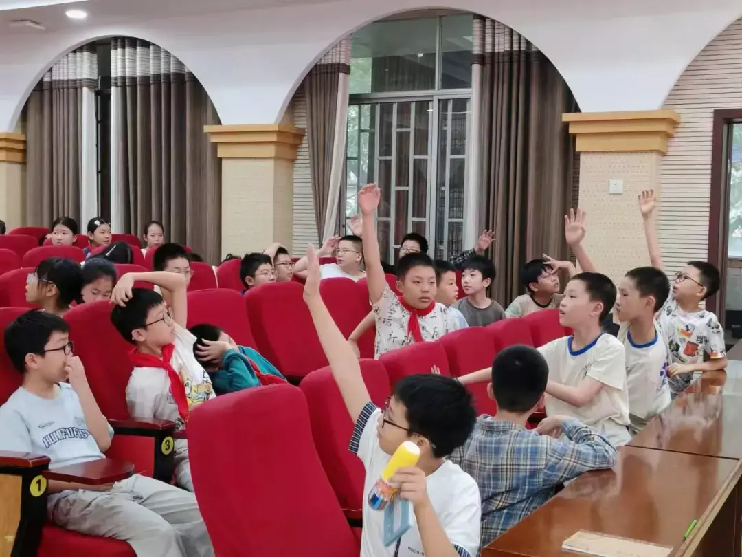 微信图片_20260923090331_661_369.jpg