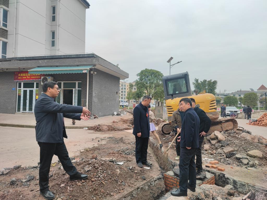 人大代表要求必须严把质量关