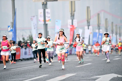 Cropped by 华龙芯 2025-03-27 10:46:14