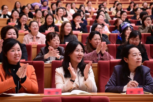 Cropped by 华龙芯 2025-04-01 09:37:46