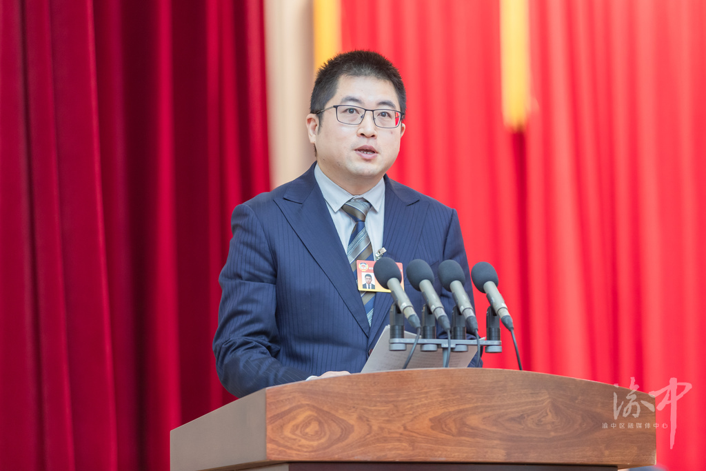 10 上清寺街道联络委 王磊