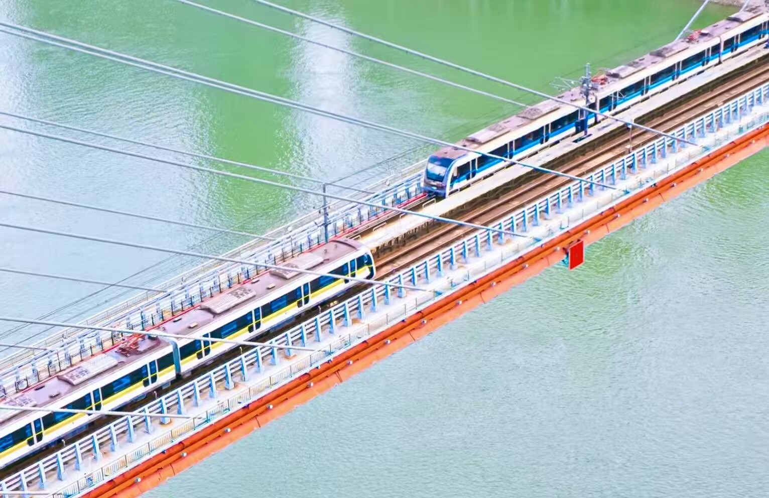 FF2201E33C977CA5F7594CE5B7B58A79