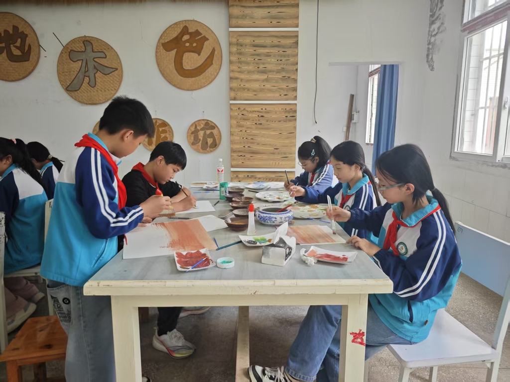 高谷小学