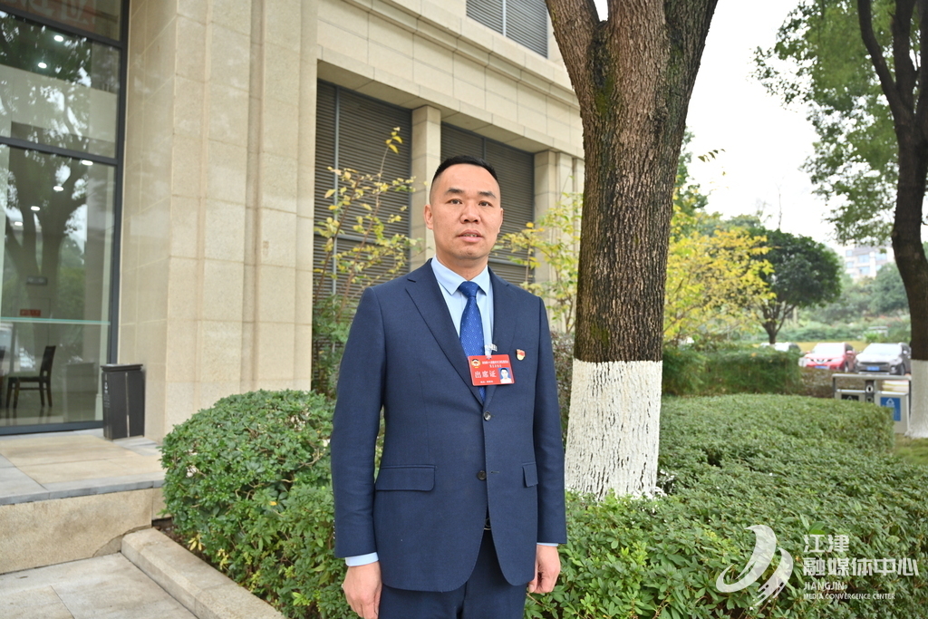 委员献策丨鲍哲松：赋能民营企业高质量发展 打造区域经济新引擎