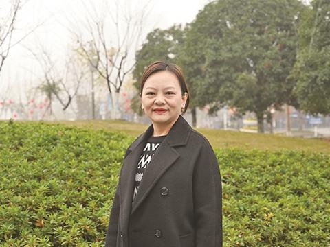 委员风采丨张容：履职为民显担当 真情实干展风采