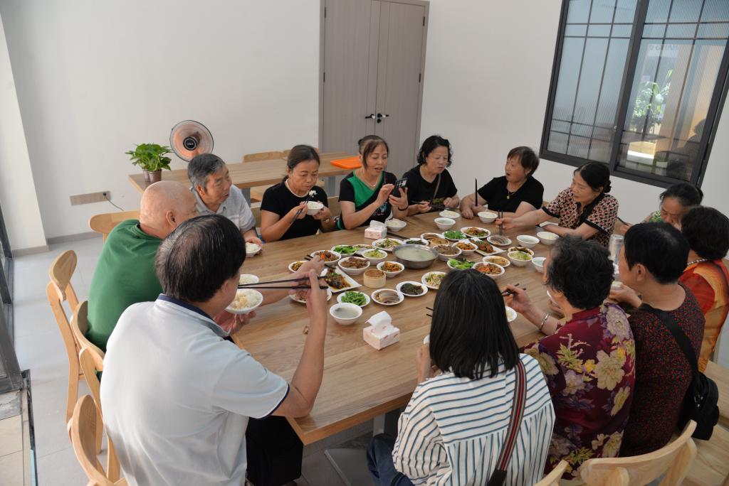 寶城寺社區(qū)老年食堂3