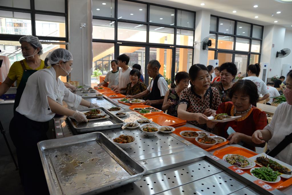 寶城寺社區(qū)老年食堂1