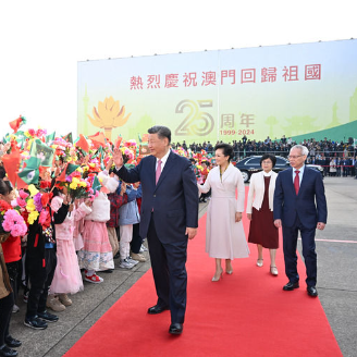 圆满结束在澳门的各项活动 习近平离开澳门返回北京