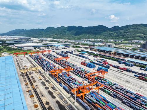 “一带一路”上的重庆“新”名片①｜从“一张纸”到国际大通道——陆海新通道诞生记