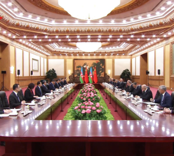 独家视频丨习近平：我愿同总统先生一道努力 开启中阿全方位合作新篇章