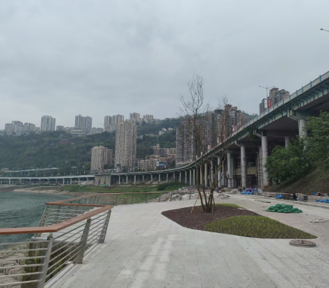 解锁城市更新中的“小确幸”⑨｜缝合城市与自然 连接过去与现在——嘉陵湾“更新中”