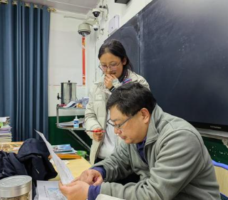 “让孩子们身在高原却看得见大海” ——重庆援藏教师讲述跨越群山的故事
