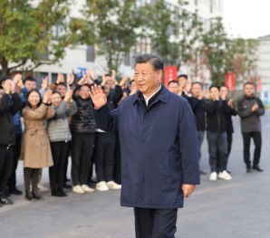 人民领袖｜一城锦“绣”为人民