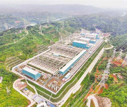 疆電入渝單日最高送電量近9000萬千瓦時(shí) 今年重慶迎峰度夏電力供應(yīng)保障充足