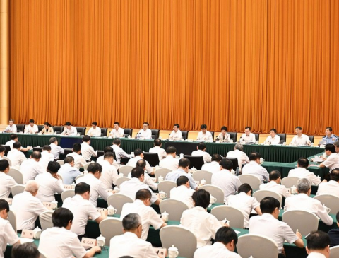 袁家军：持续推进学习教育走深走实 以改进作风新成效推动新重庆建设行稳致远
