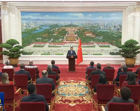 习近平接受外国新任驻华大使递交国书