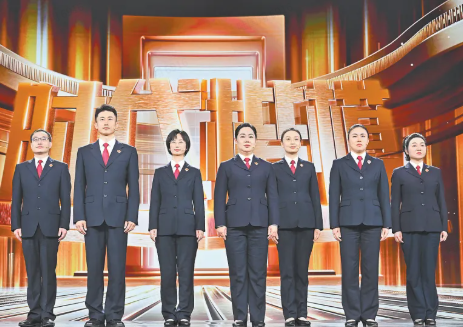 在“时代楷模”身上，看见坚持的力量