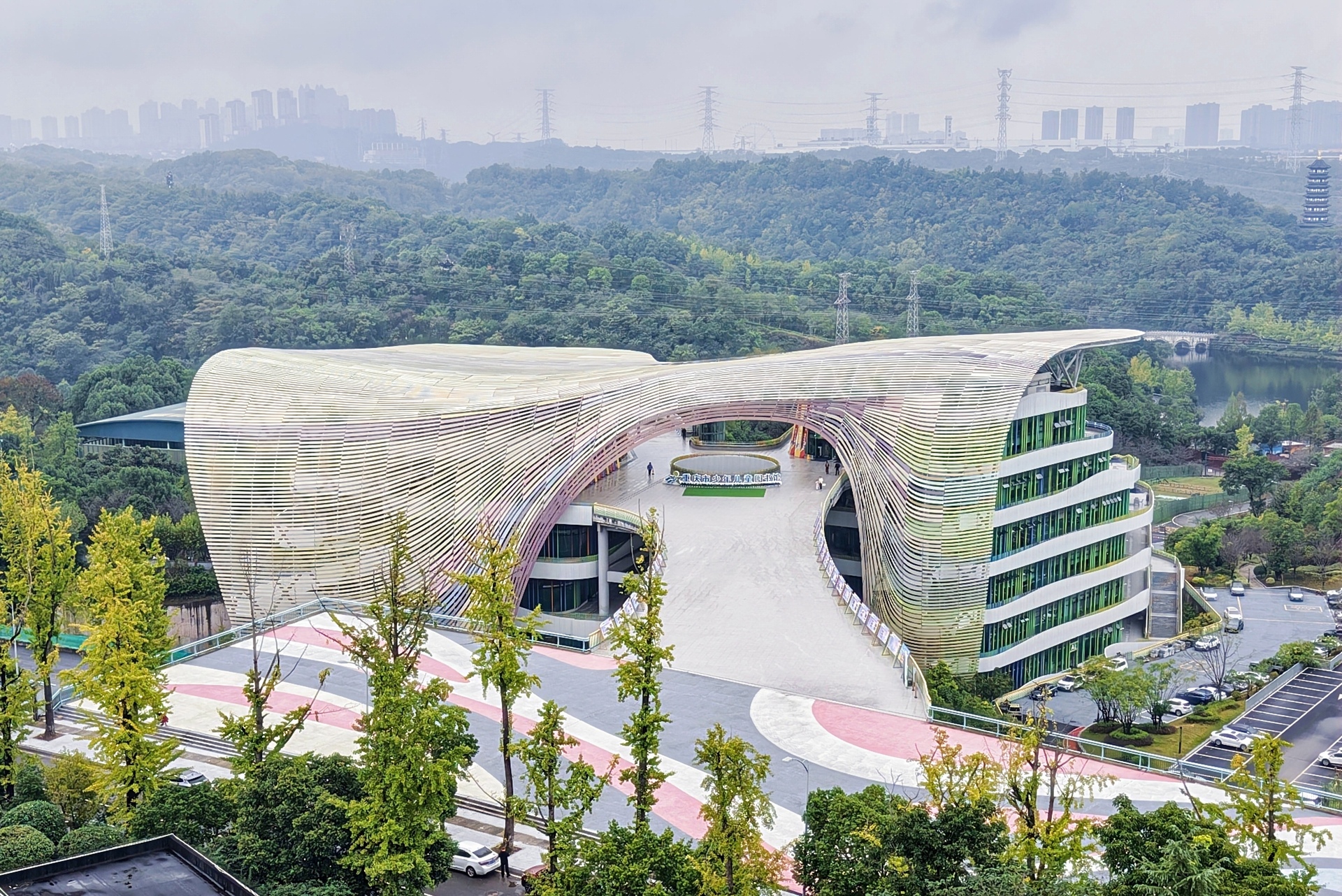 dji_fly_20251101_132502_0162_1761977180354_photo-opq4083572944