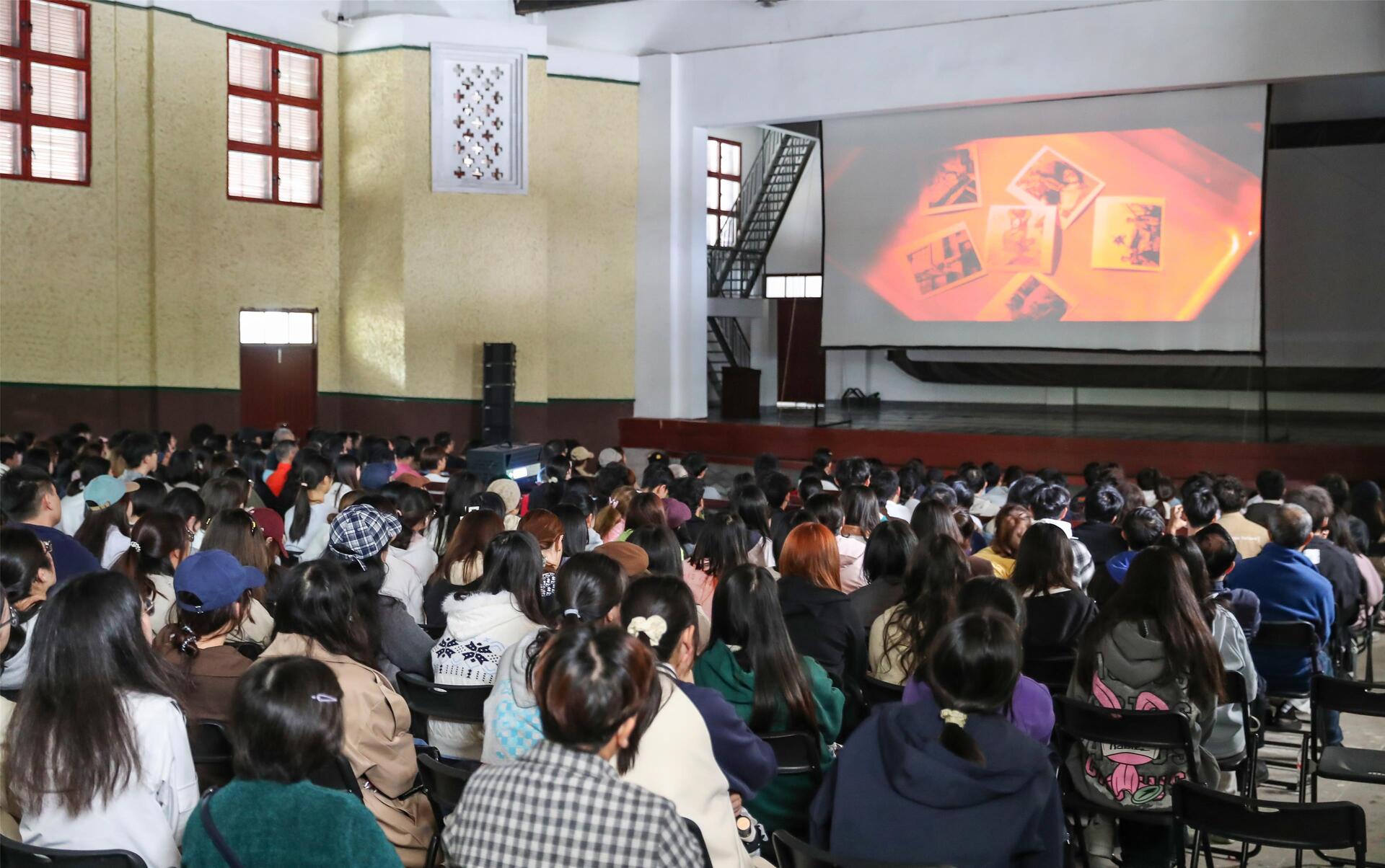 7953e459b302451f82edfbfd1b60a85d