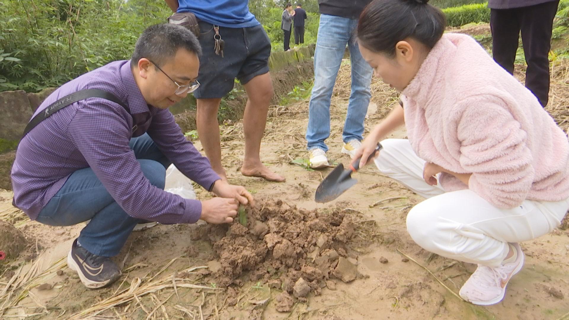 f0a9d22e4fab49958f8d30c1820bdae4