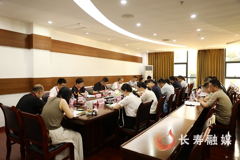 （何世林）區(qū)政協(xié)視察“城區(qū)供水保障”工作情況3