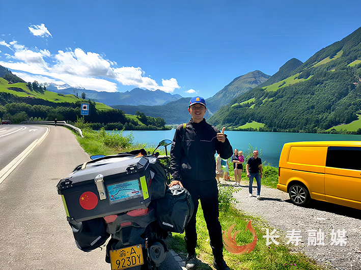 阿闯摩旅欧亚大陆 (4)