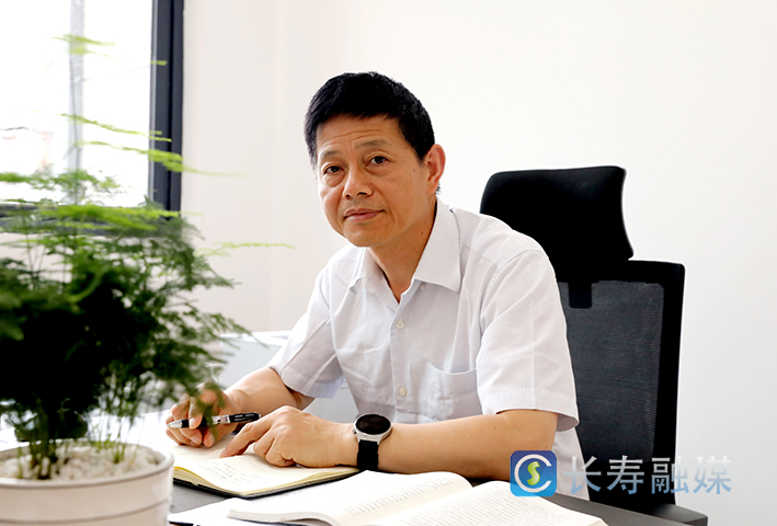 答记者问关于华中师范大学长寿学校 -潘汉春