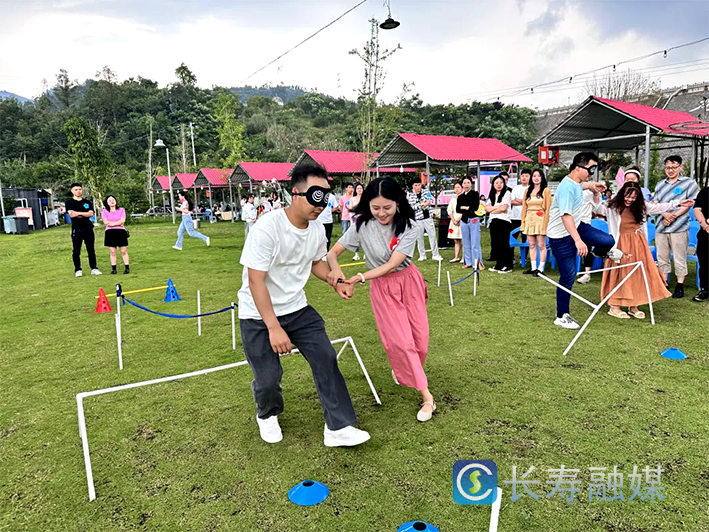 晏家工业社区“城市心跳”单身青年碰头会