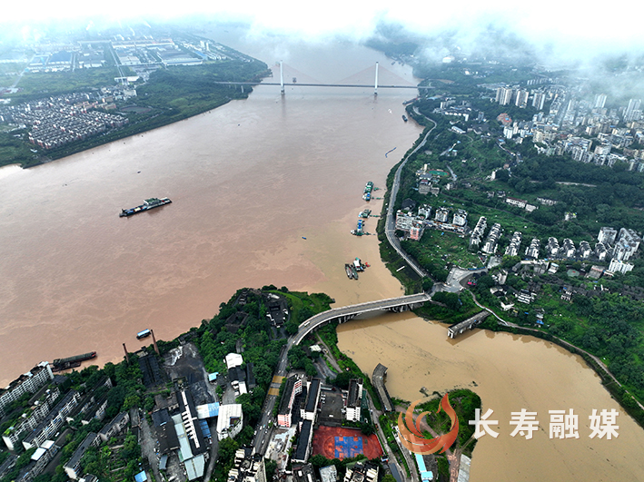 长寿秒变滨海城市+何利
