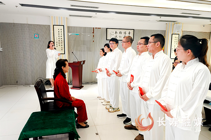 重庆名中医秦耘传承工作室在长成立 (3)