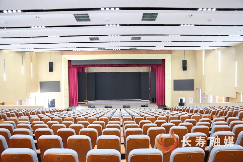 记者带你提前打探长寿华师学校新校园1