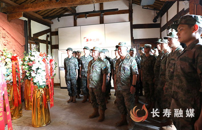 我区入伍新兵前往杨克明故居开展红色教育活动 (3)