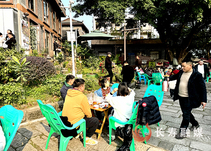 市民乐享冬日暖阳+袁志龙 (3)