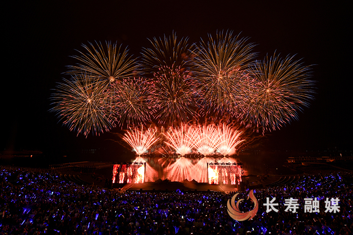 长寿湖烟火晚会+张颂东 (9)