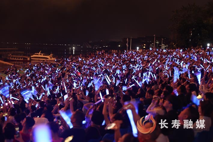 长寿湖焰火晚会+张申欣 (5)