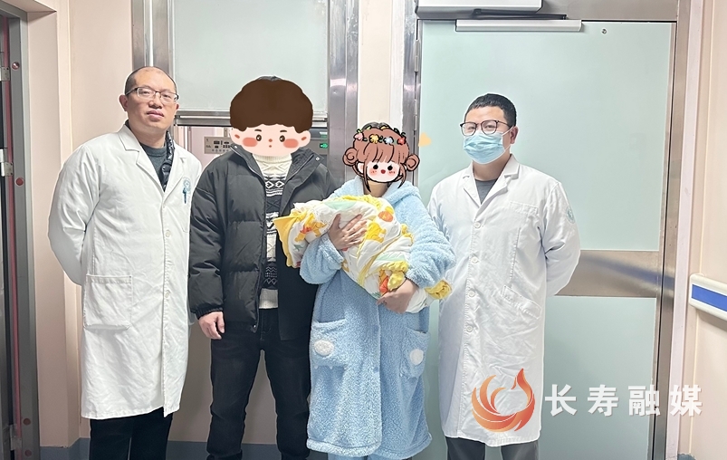 41天的生命守护 长寿1600克宝宝顺利出院3