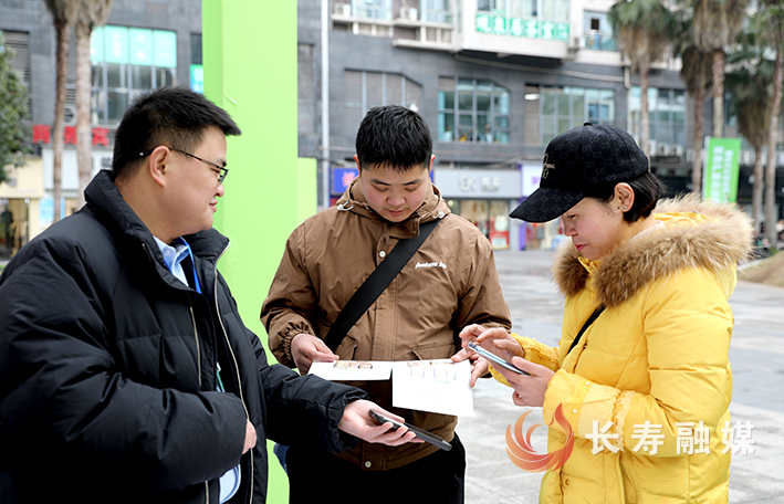 长寿春期房交会第二天人气持续攀升 (3)