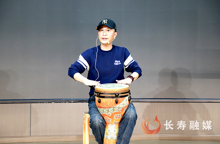 职工夜校“非洲鼓韵律之旅”沙龙体验活动 (3)