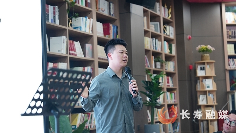 职工夜校举行音乐沙龙2